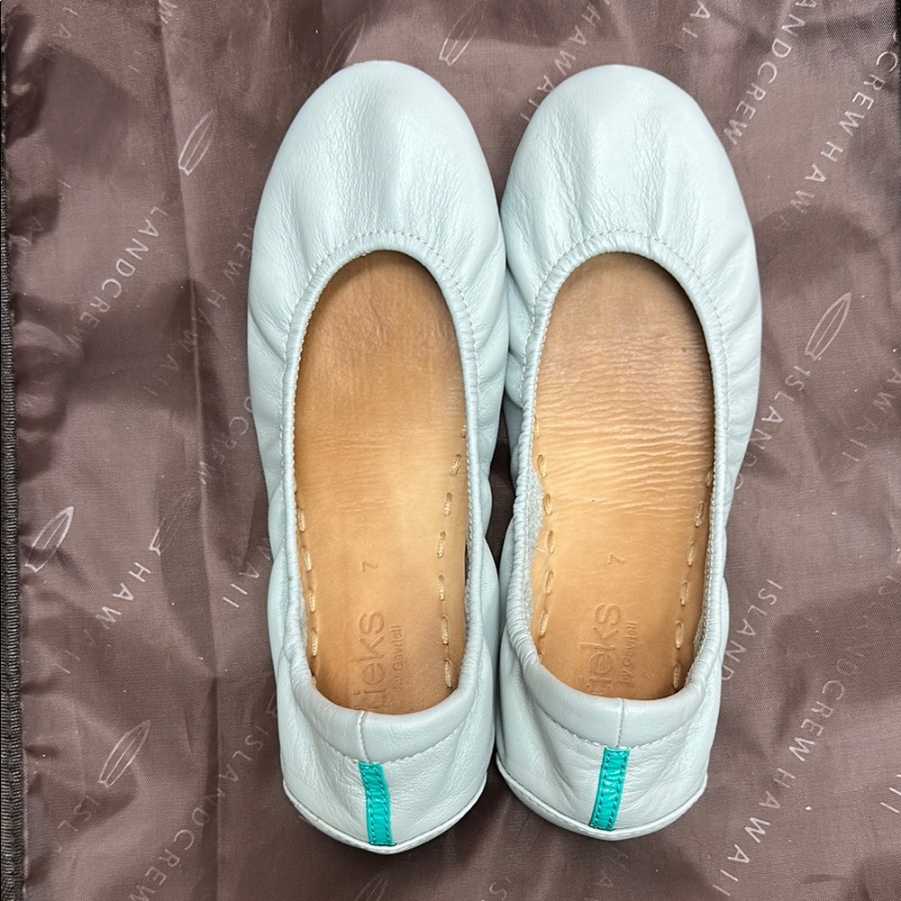 Tieks Cool Grey. Size 7. LOW Price.  FIRM